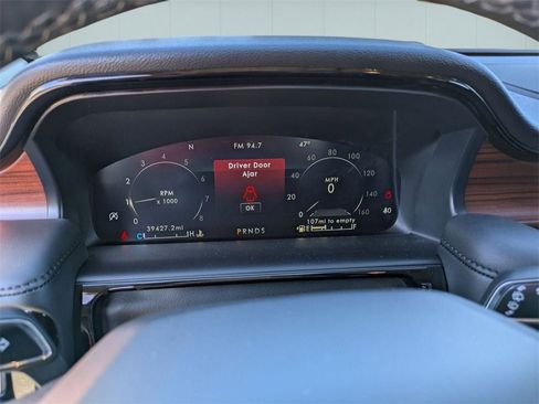 Certified 2023 Lincoln Nautilus Reserve image 17