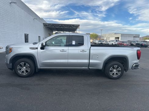 Used 2019 GMC Sierra 1500 SLE w/ SLE Value Package image 2