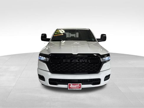 Used 2026 RAM 1500 Big Horn AWD/4WD image 10