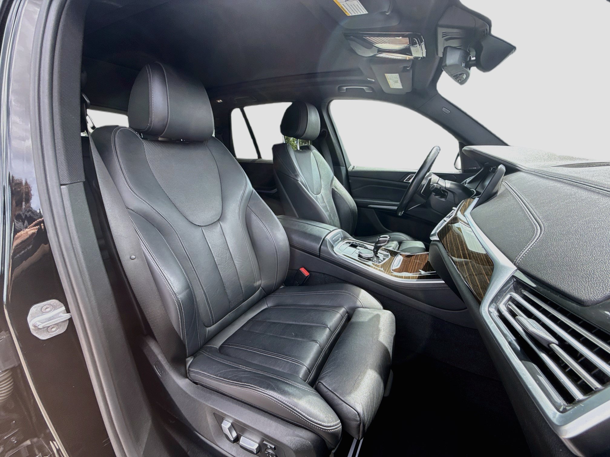 Used 2020 BMW X5 sDrive40i w/ M Sport Package RWD image 16