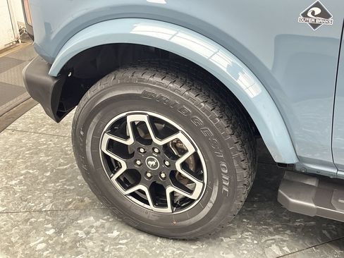 Used 2023 Ford Bronco Outer Banks AWD/4WD image 29