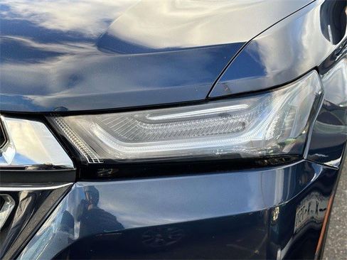 Certified 2023 Chevrolet Traverse LT image 9