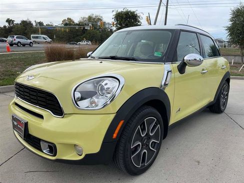 Used 2012 MINI Cooper Countryman S image 1