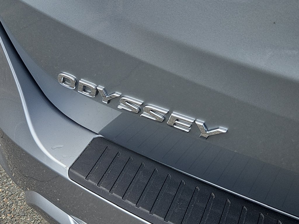 Used 2025 Honda Odyssey EX-L image 12