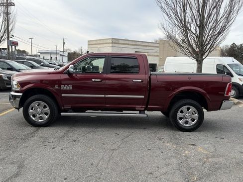 Used 2017 RAM 3500 Laramie w/ Convenience Group image 4