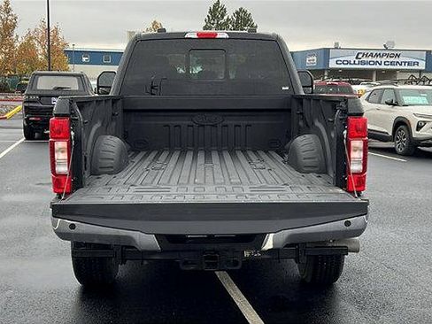 Used 2022 Ford F250 Lariat image 7