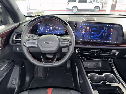 New 2026 Chevrolet Traverse RS AWD/4WD image 16