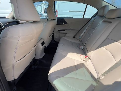 Used 2016 Honda Accord EX-L image 22