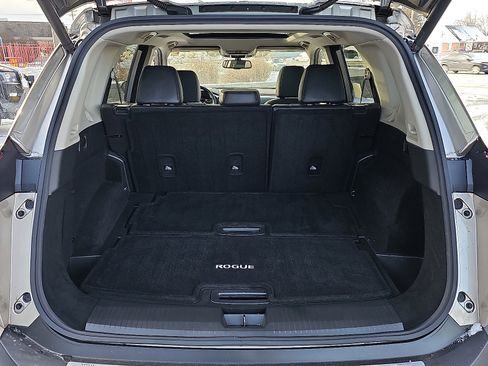 Certified 2021 Nissan Rogue SL w/ Premium Package image 31