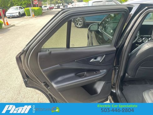 Used 2024 Chevrolet Blazer EV LT AWD/4WD image 39