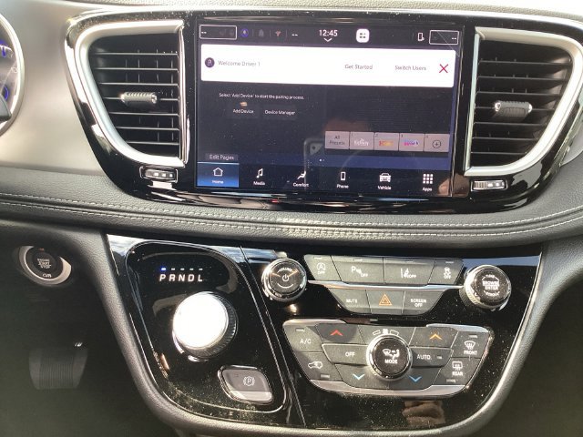 New 2027 Chrysler Pacifica Select FWD image 11