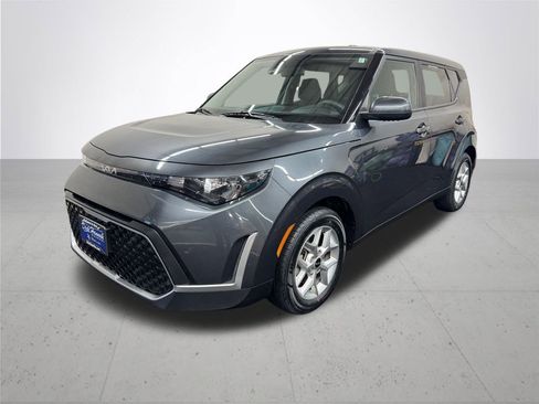 Used 2024 Kia Soul LX w/ Option Group 015 image 2