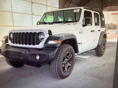 Used 2024 Jeep Wrangler Unlimited Sport AWD/4WD image 1