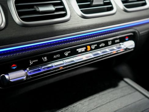 Used 2024 Mercedes-Benz GLE 53 AMG 4MATIC Coupe image 17