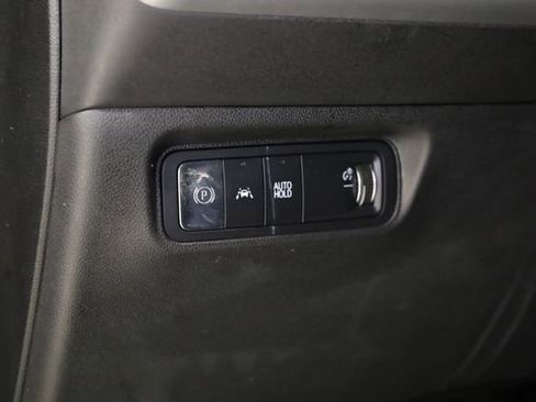 Used 2024 Honda Prologue EX image 13