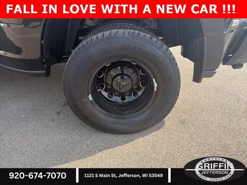 New 2026 RAM 3500 Laramie image 21