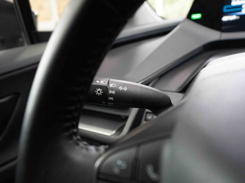 Certified 2024 Toyota Prius LE image 14