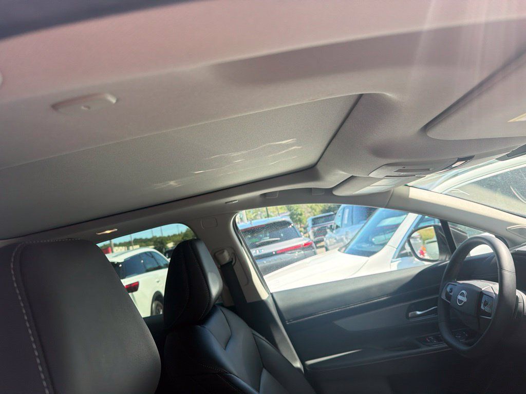 Used 2025 Nissan Murano SL w/ Cargo Package AWD/4WD image 5