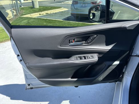 Used 2025 Toyota Prius XSE Premium w/ Limited Premium Package image 14