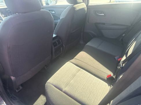 Used 2023 Nissan Rogue SV FWD image 12