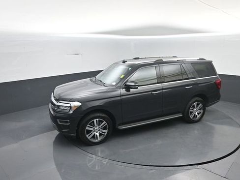 Used 2022 Ford Expedition Limited AWD/4WD image 28
