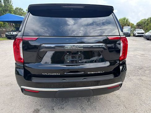 Used 2024 GMC Yukon Denali Ultimate AWD/4WD image 4