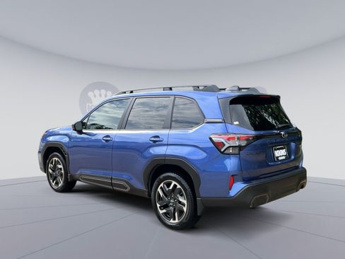Used 2025 Subaru Forester Limited w/ Popular Package AWD/4WD image 4