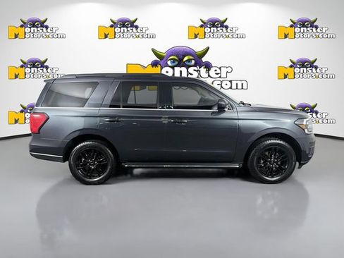 Used 2022 Ford Expedition XLT AWD/4WD image 4