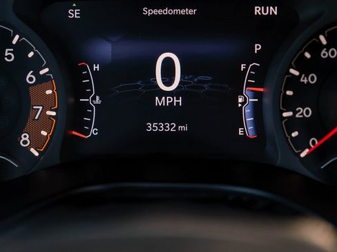 Used 2022 Jeep Compass Limited image 3