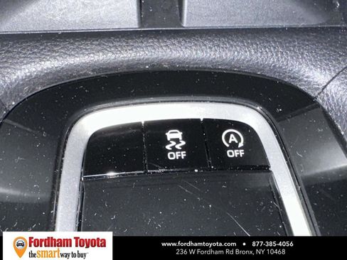 Certified 2025 Toyota Corolla Cross XLE AWD/4WD image 26