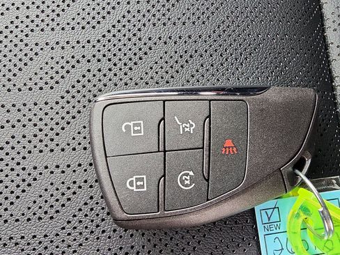 New 2026 Chevrolet Equinox RS w/ LPO, Floor Liner Package image 26