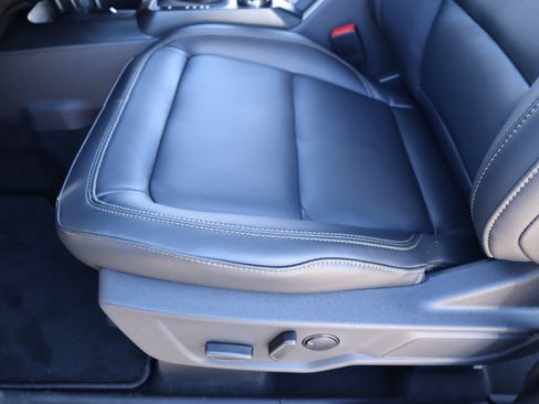 New 2025 Ford Bronco Badlands image 12