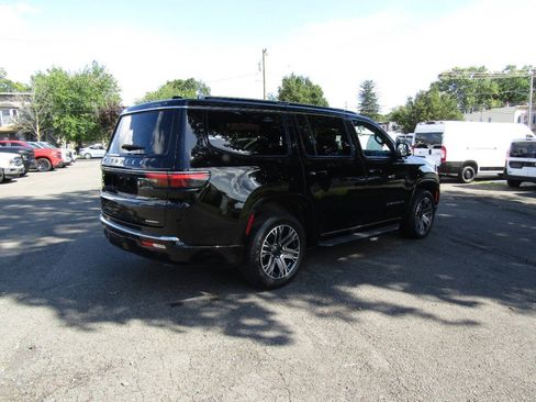 Used 2024 Jeep Wagoneer Series II AWD/4WD image 46