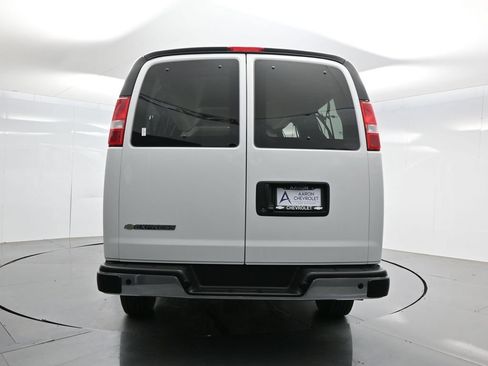 Used 2025 Chevrolet Express 3500 LT w/ LT Preferred Equipment Group RWD image 40