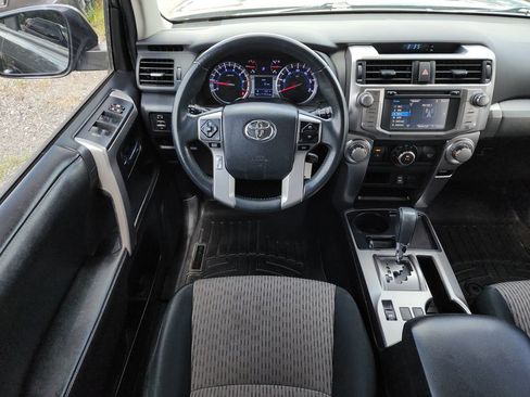 Used 2015 Toyota 4Runner SR5 RWD image 20