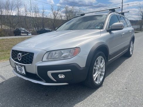 Used 2016 Volvo XC70 T5 Premier w/ Proximity Package AWD/4WD image 1