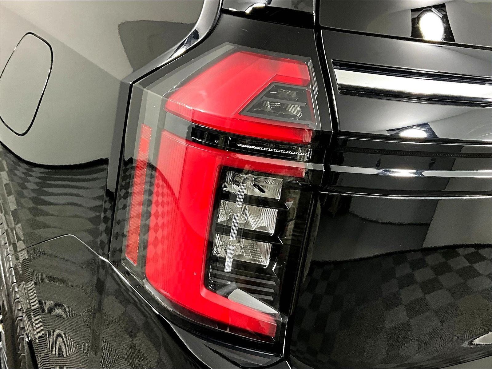 Certified 2026 Nissan Armada SL AWD/4WD image 23