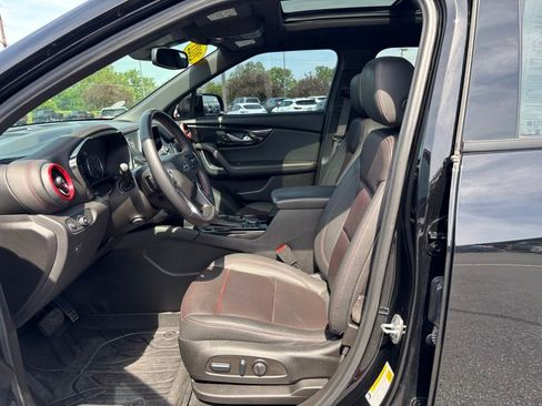 Used 2022 Chevrolet Blazer RS w/ Enhanced Convenience Package FWD image 16