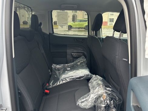 New 2026 Ford Maverick XL image 11