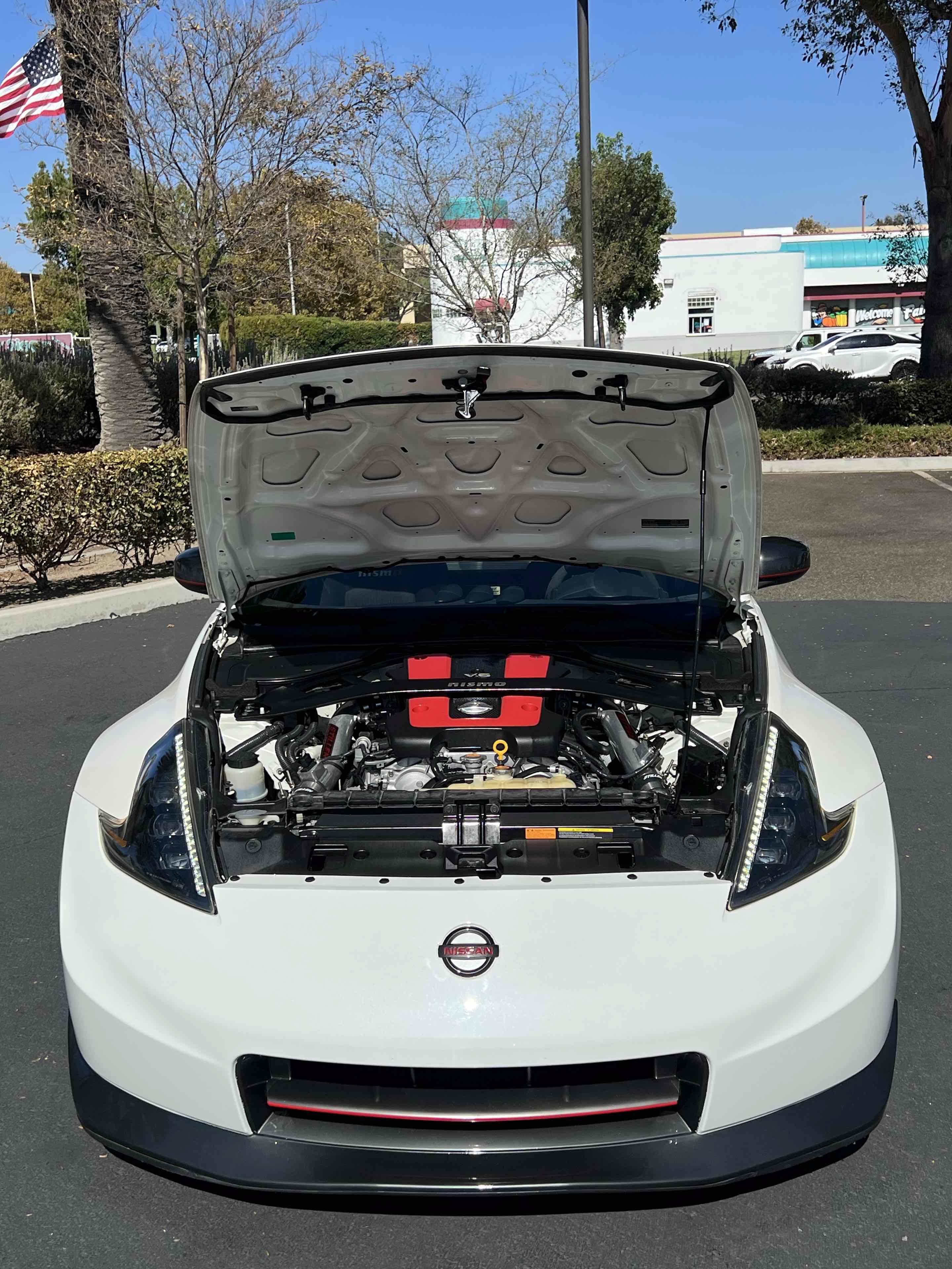 Used 2014 Nissan 370Z NISMO w/ Bose Package RWD image 58