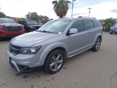 Used 2018 Dodge Journey Crossroad w/ Nav & Sun Group