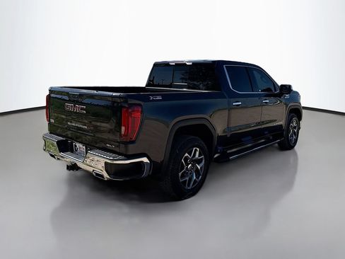 Used 2023 GMC Sierra 1500 SLT AWD/4WD image 7