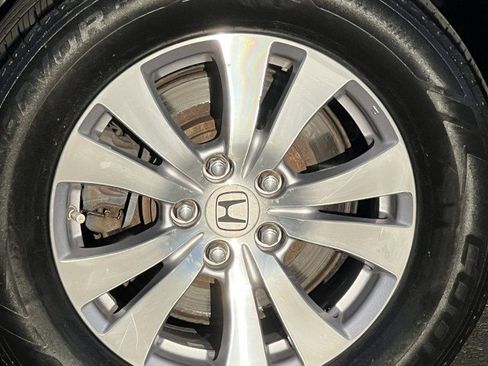 Used 2016 Honda Odyssey SE image 9