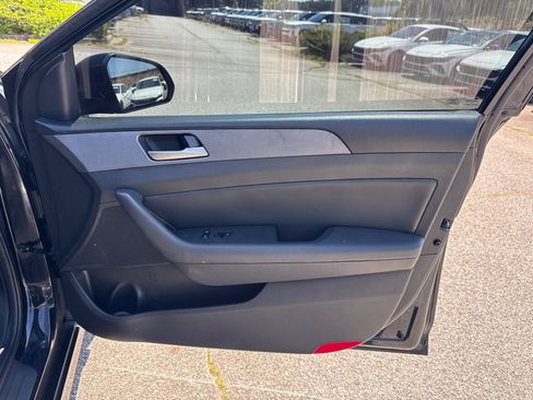 Used 2018 Hyundai Sonata SEL FWD image 14
