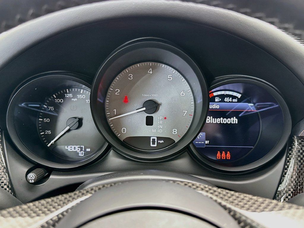 Certified 2022 Porsche Macan S AWD/4WD image 33