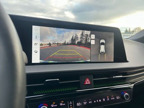 Used 2023 Kia EV6 GT-Line w/ GT-Line Suede Seat Package image 19