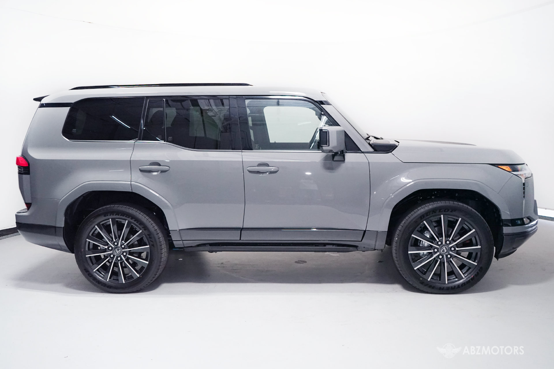 Used 2026 Lexus GX 550 AWD/4WD image 6