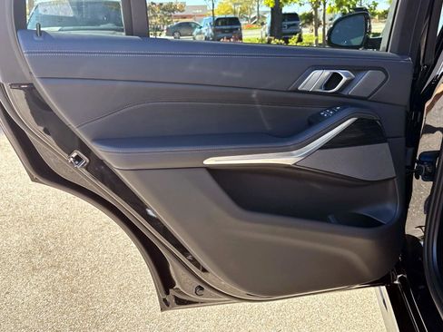 New 2026 BMW X7 xDrive40i w/ Executive Package image 11