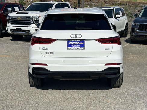 Used 2020 Audi Q3 2.0T Premium AWD/4WD image 6