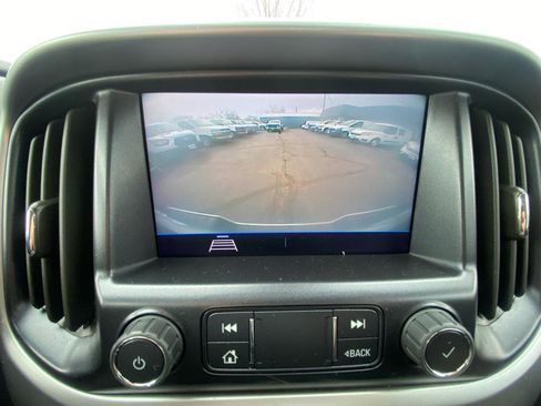 Used 2022 Chevrolet Colorado LT w/ Fleet Safety Package image 32